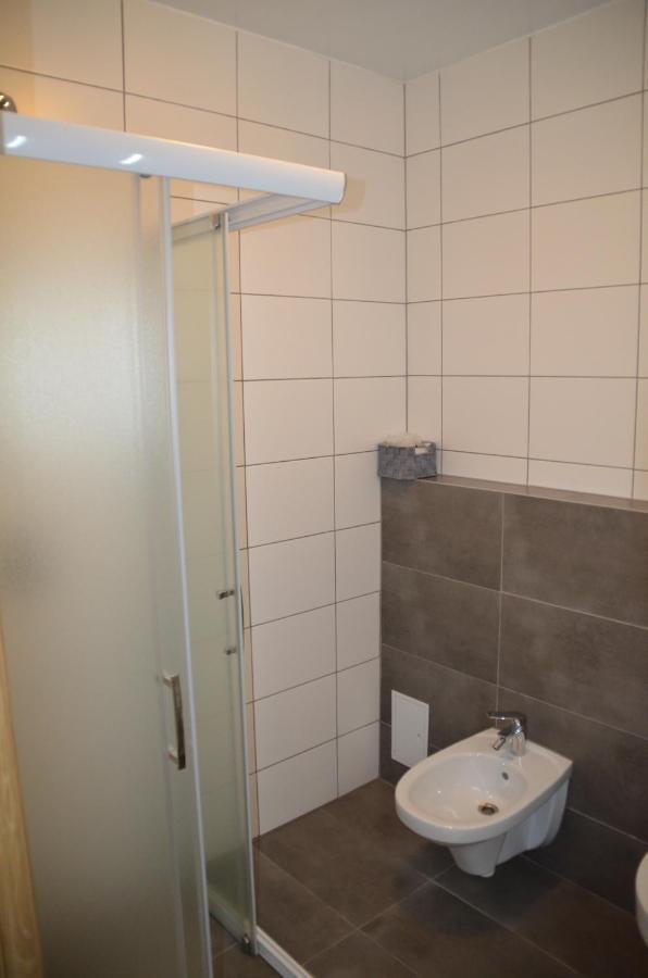 Hotel Tenis Chrzastowice Luaran gambar